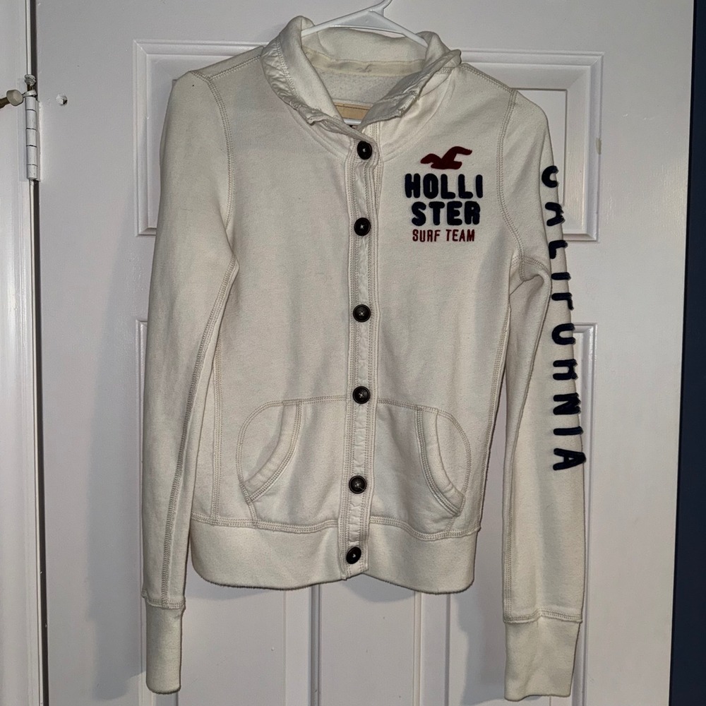 Hollister Y2K-style button-up sweatshirt jacket‎